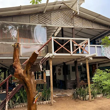 El Hamaquero Hostal Econativo Isla Grande  Exterior photo