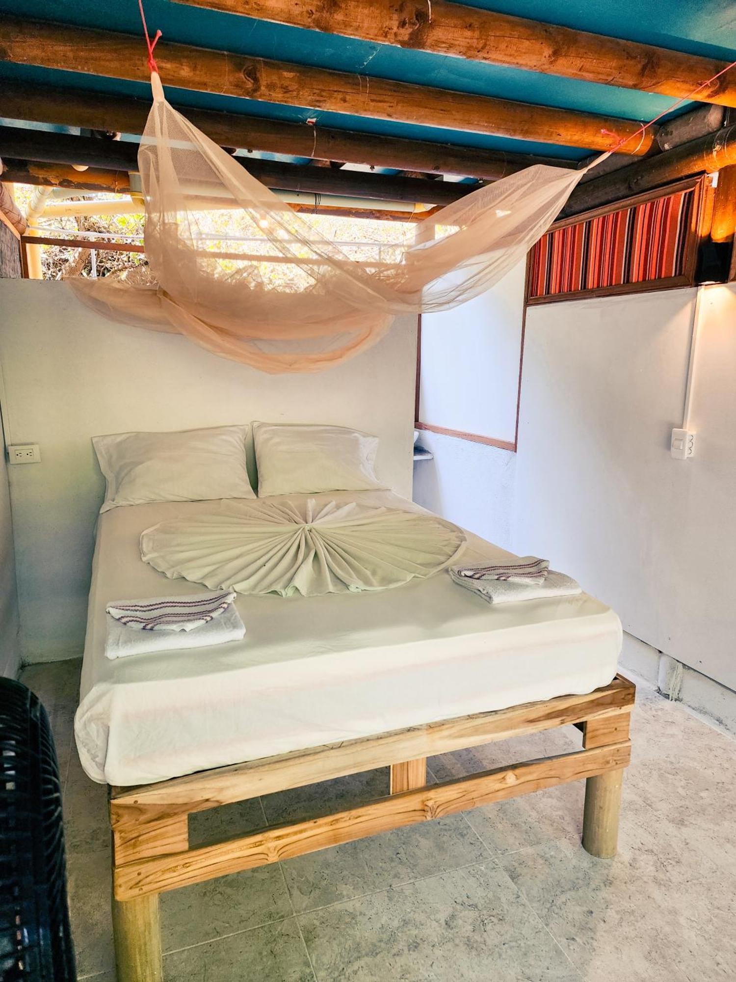 Guest house El Hamaquero Econativo Isla Grande (Cartagena)